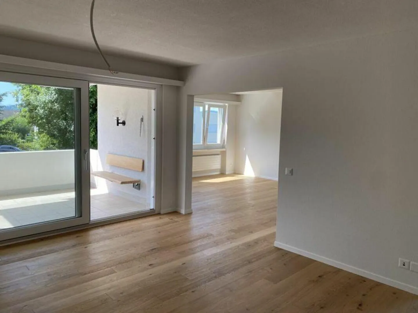 Brilliant 4.5-room shared apartment with new kitchen and 2 balconies - Photo 8 of 18