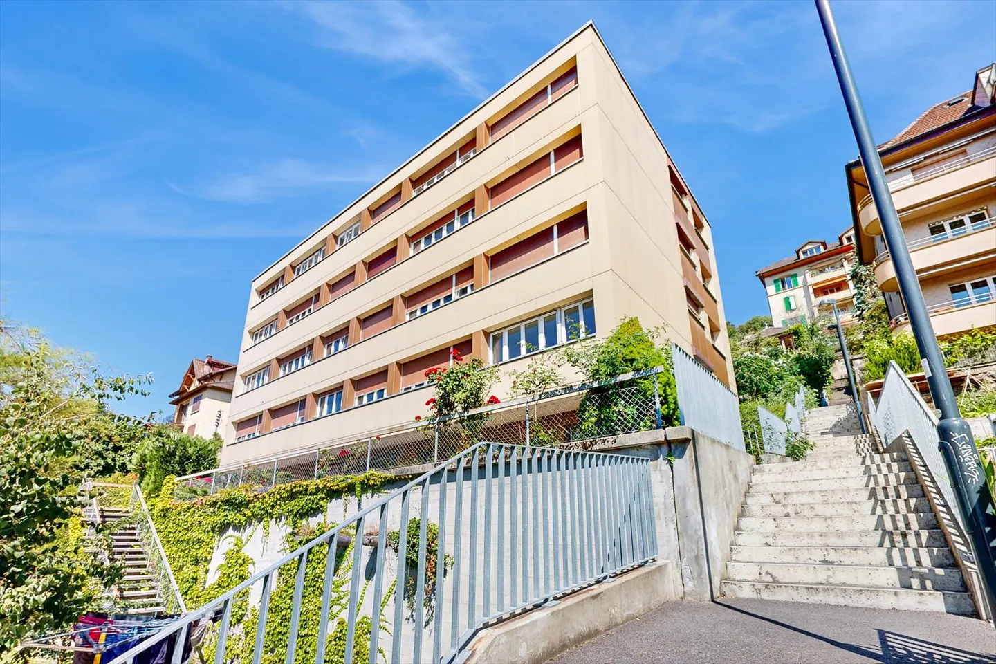 Near the CFF train station - Photo 8 of 8