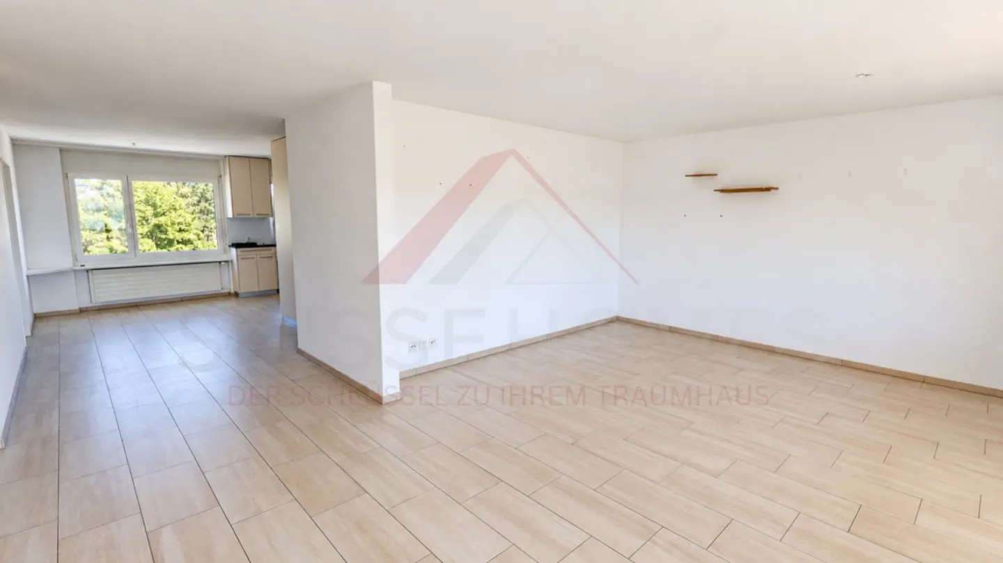 Charming 4.5-Room Apartment - Photo 4 of 15