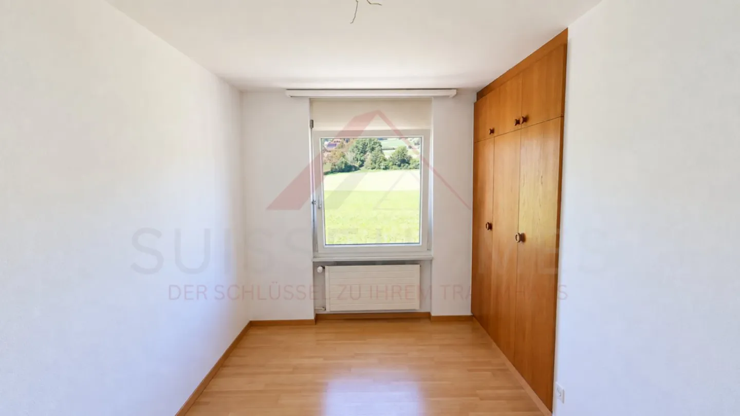 Charming 4.5-Room Apartment - Photo 8 of 15