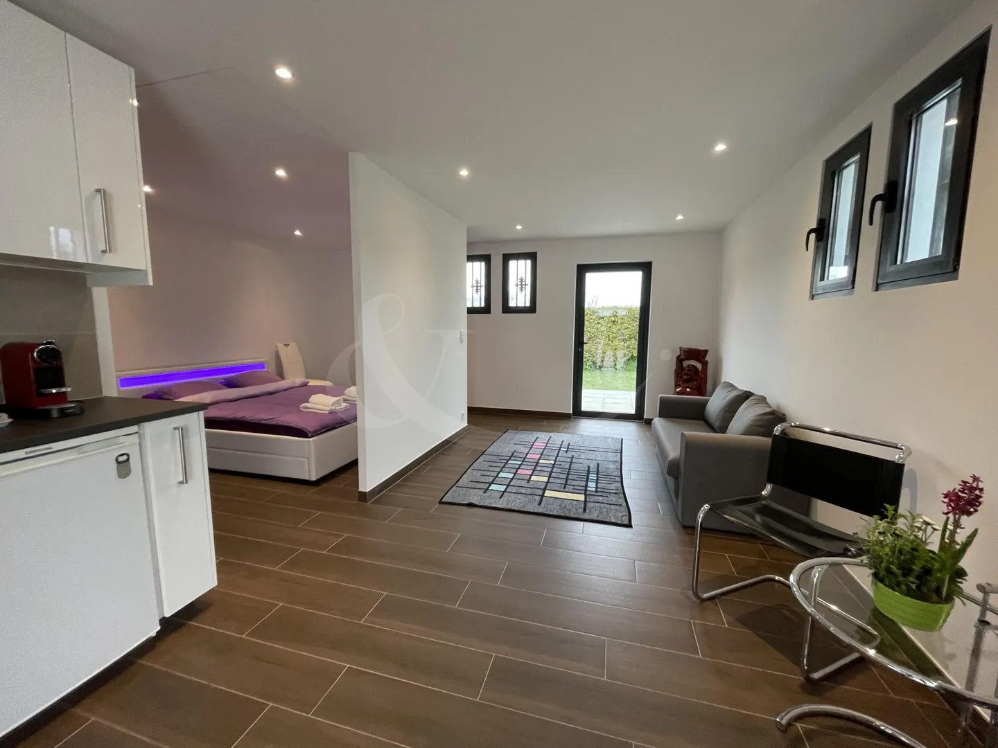 Charming Bungalow in Grand-Saconnex - Photo 1 of 5