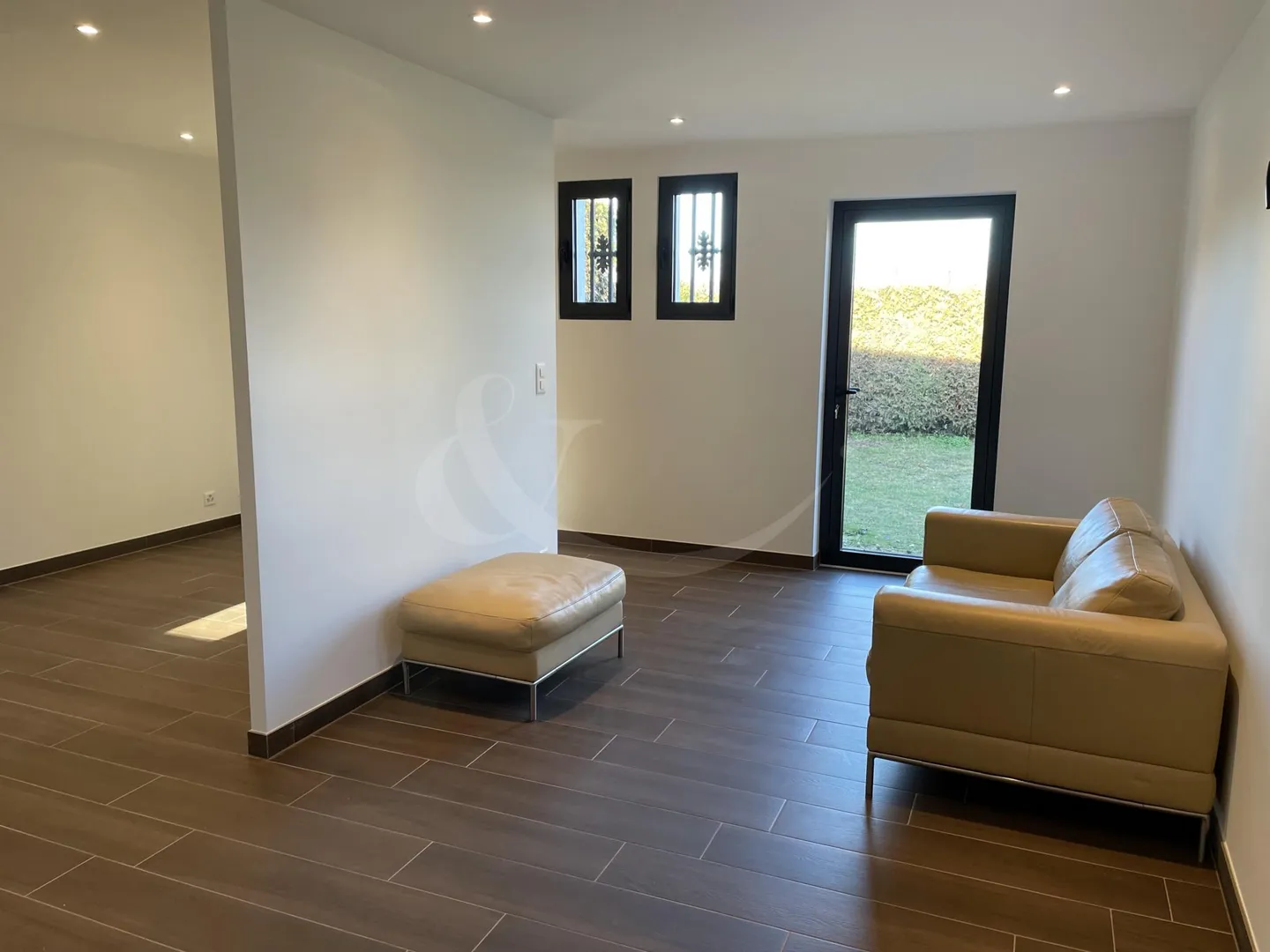 Charming Bungalow in Grand-Saconnex - Photo 4 of 5
