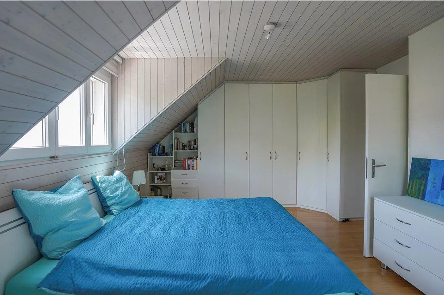 Casa unifamiliare di 5 stanze ben tenuta con bel giardino - Foto 11 di 13