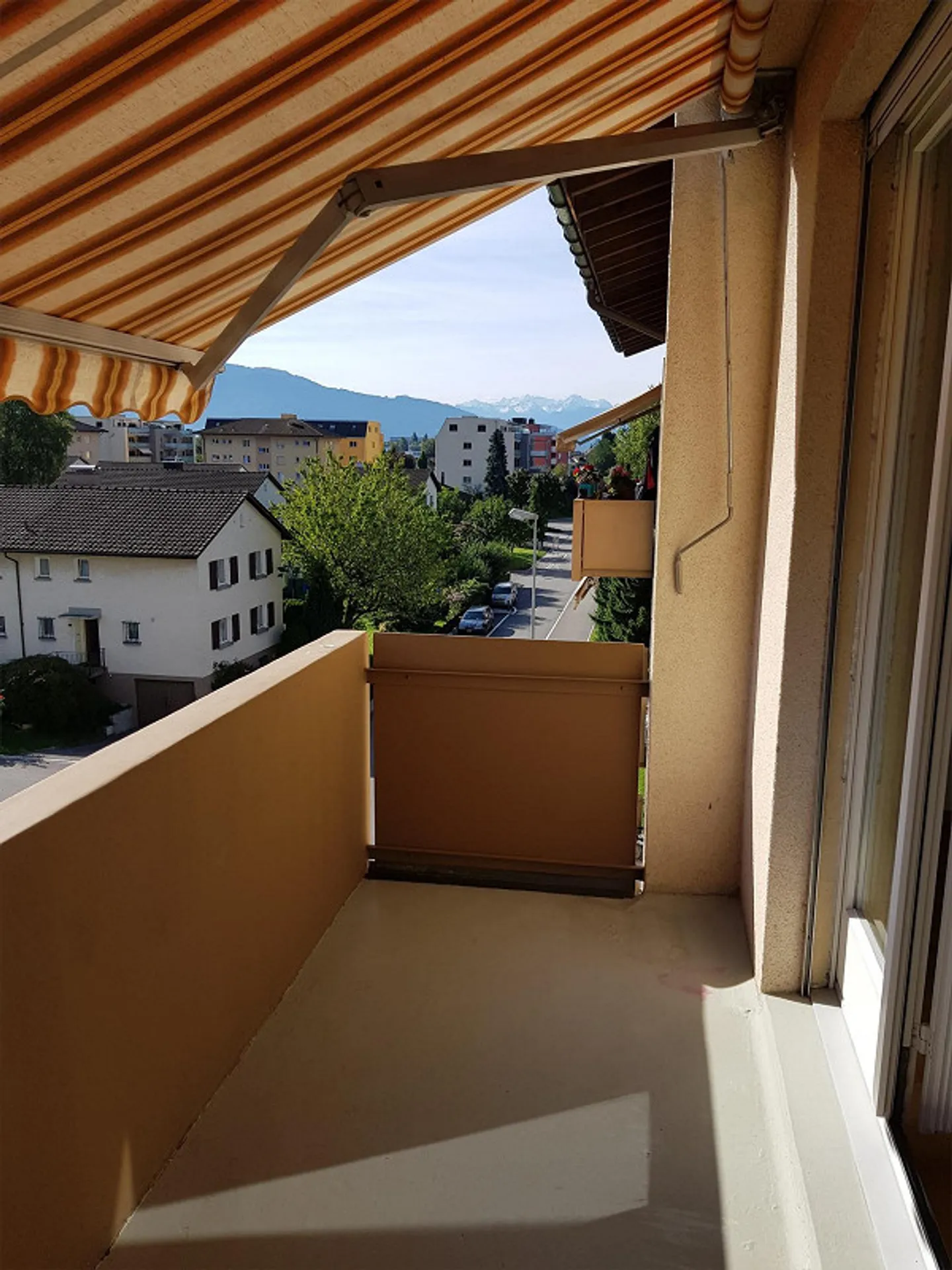 Helle 3.5-Zimmerwohnung mit Balkon - Foto 4 von 7