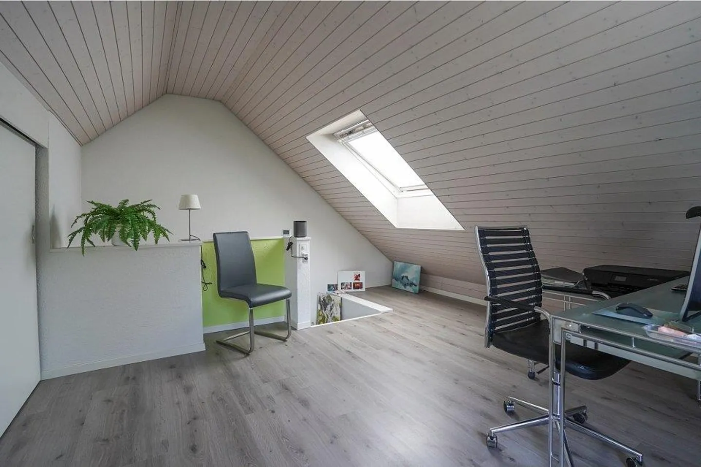 Casa unifamiliare di 5 stanze ben tenuta con bel giardino - Foto 12 di 13