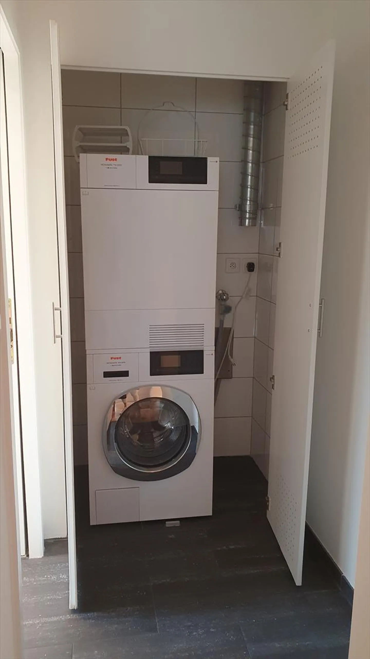 Logement de rêve exclusif dans la propriété historique "Château Rouge" - Photo 11 sur 13