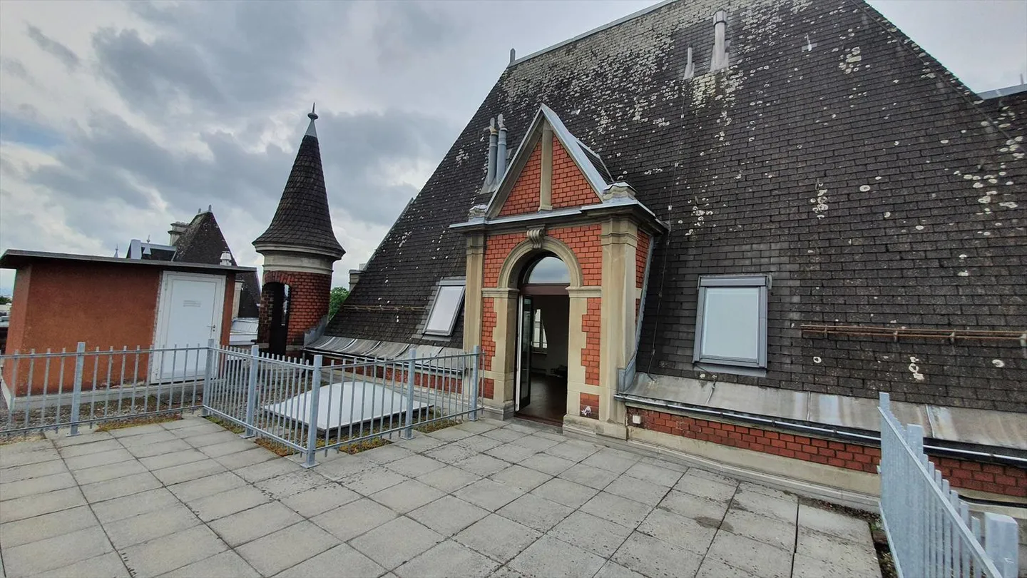 Logement de rêve exclusif dans la propriété historique "Château Rouge" - Photo 13 sur 13