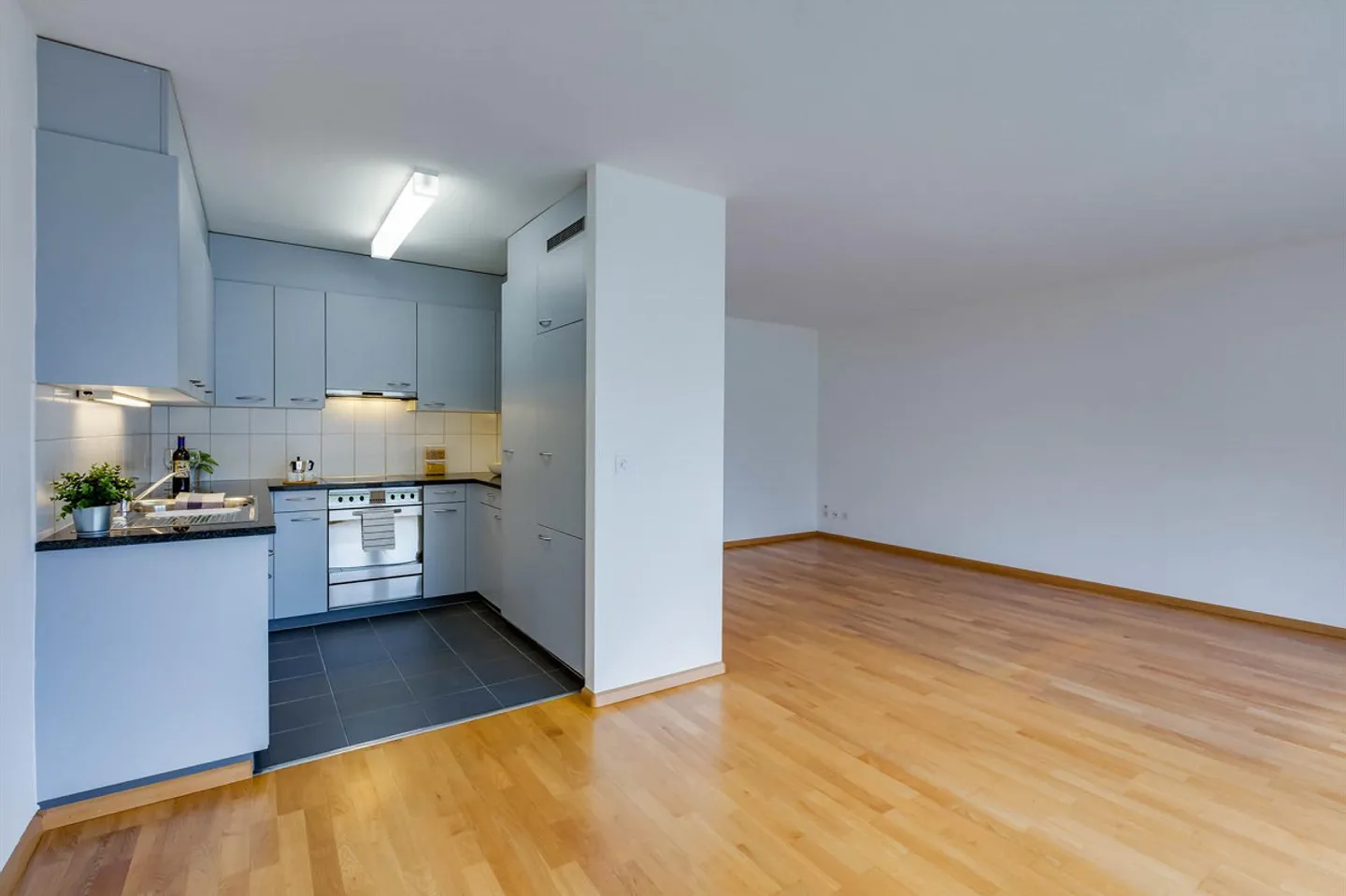 Schöne 3.5-Zimmerwohnung in gepflegtem Quartier - Foto 5 von 13