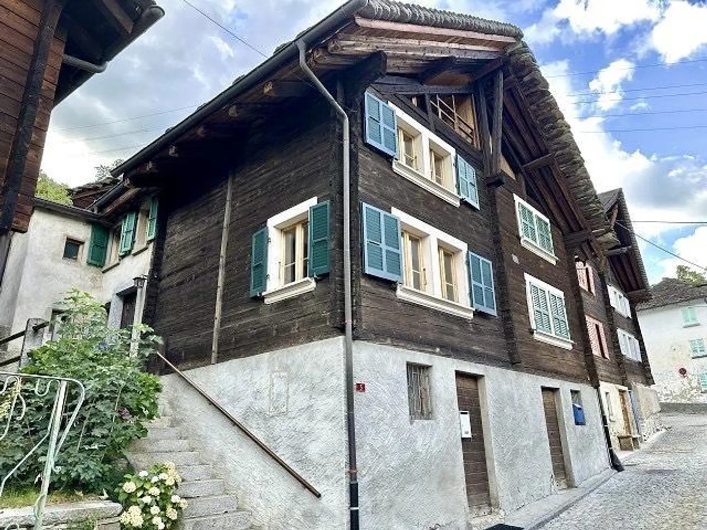 Charmantes Chalet mit Bergblick - Foto 1 von 30