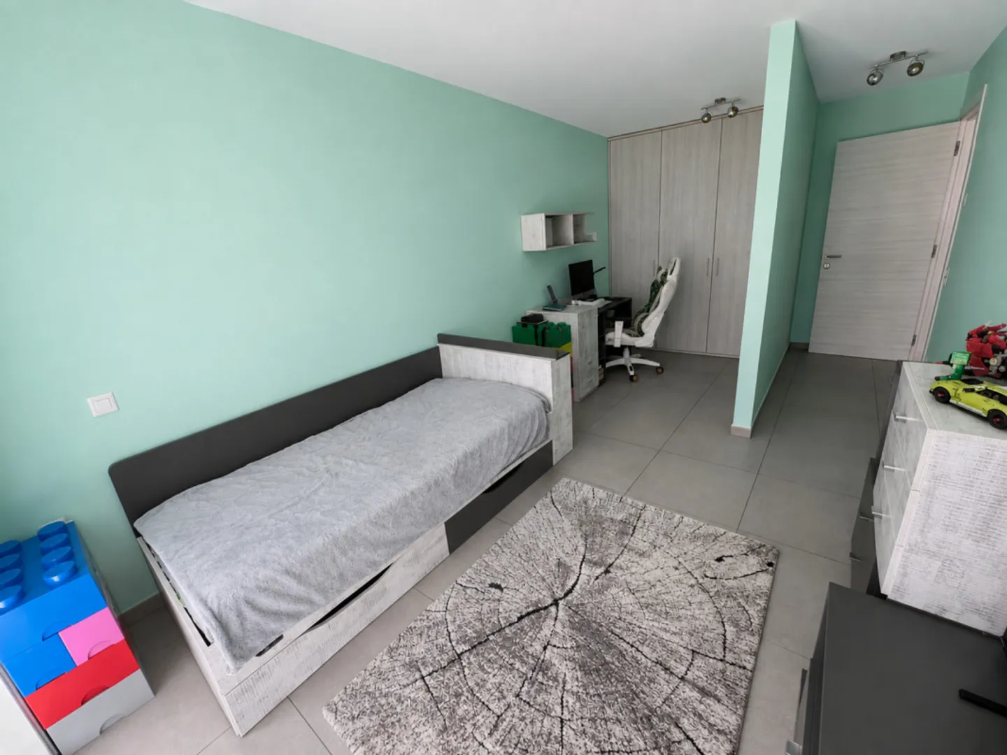 Attractive 4.5-room garden apartment in Manno - spacious living comfort with private garden - Photo 17 of 30