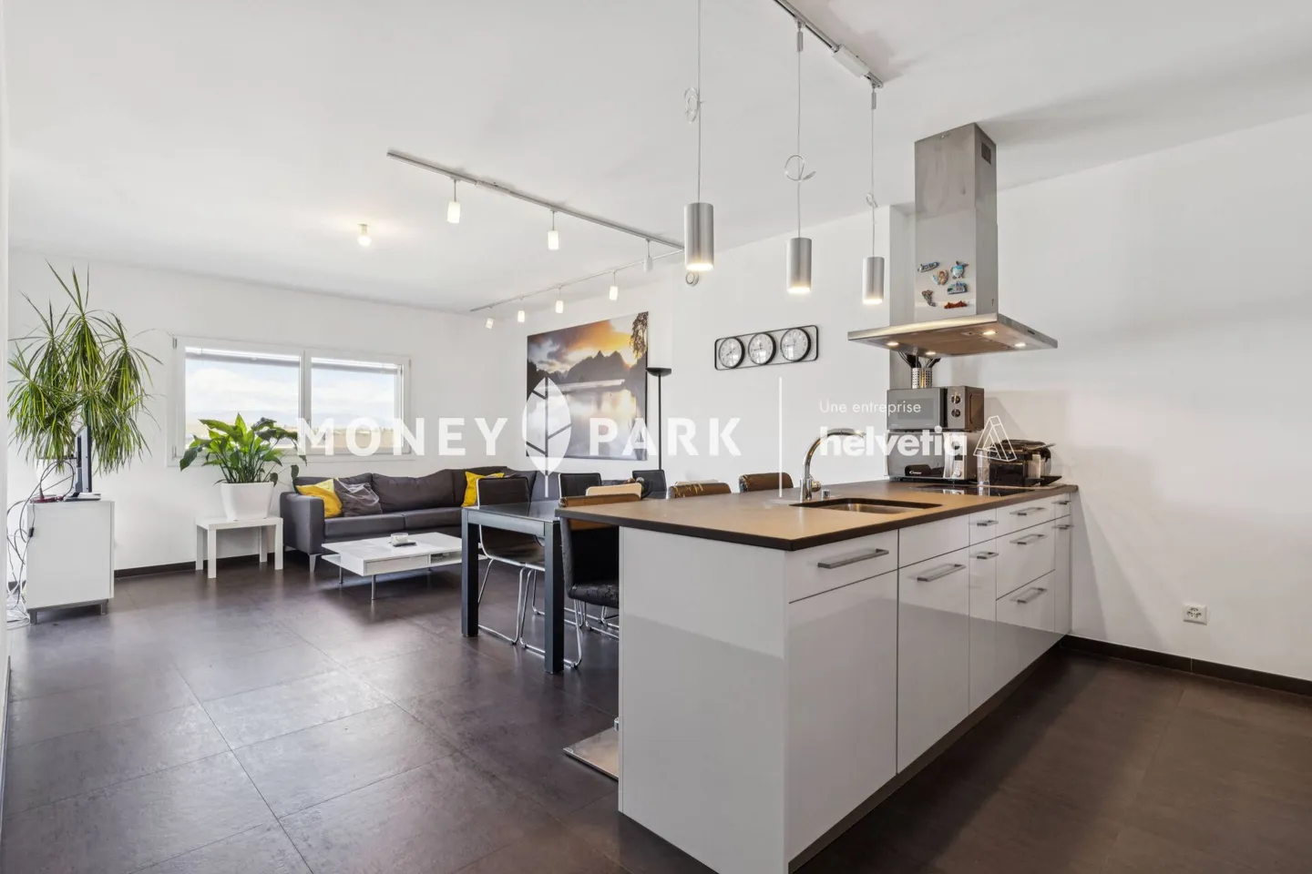 Modern 4.5-room apartment - Photo 3 of 12