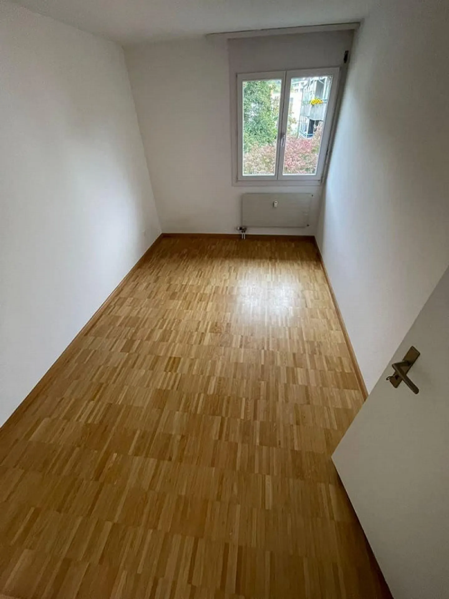 Grosszügige 4.5 Zimmerwohnung in Zwingen! - Foto 8 von 9