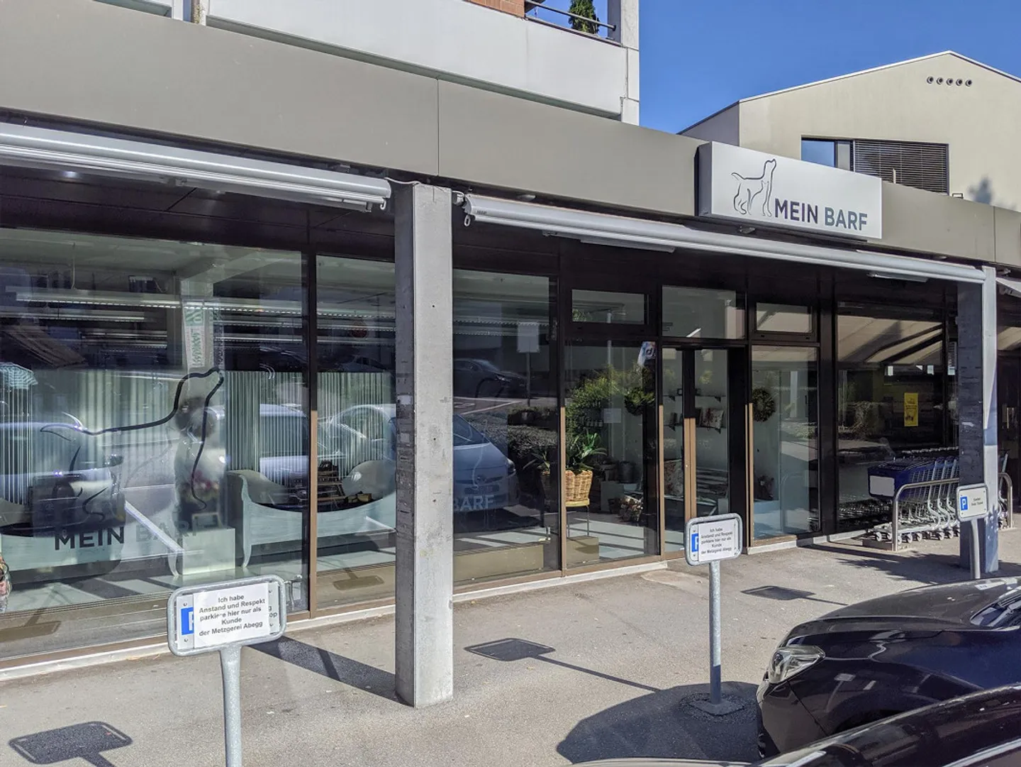 Espace de vente moderne avec une forte fréquence de clients ! - Photo 2 sur 7