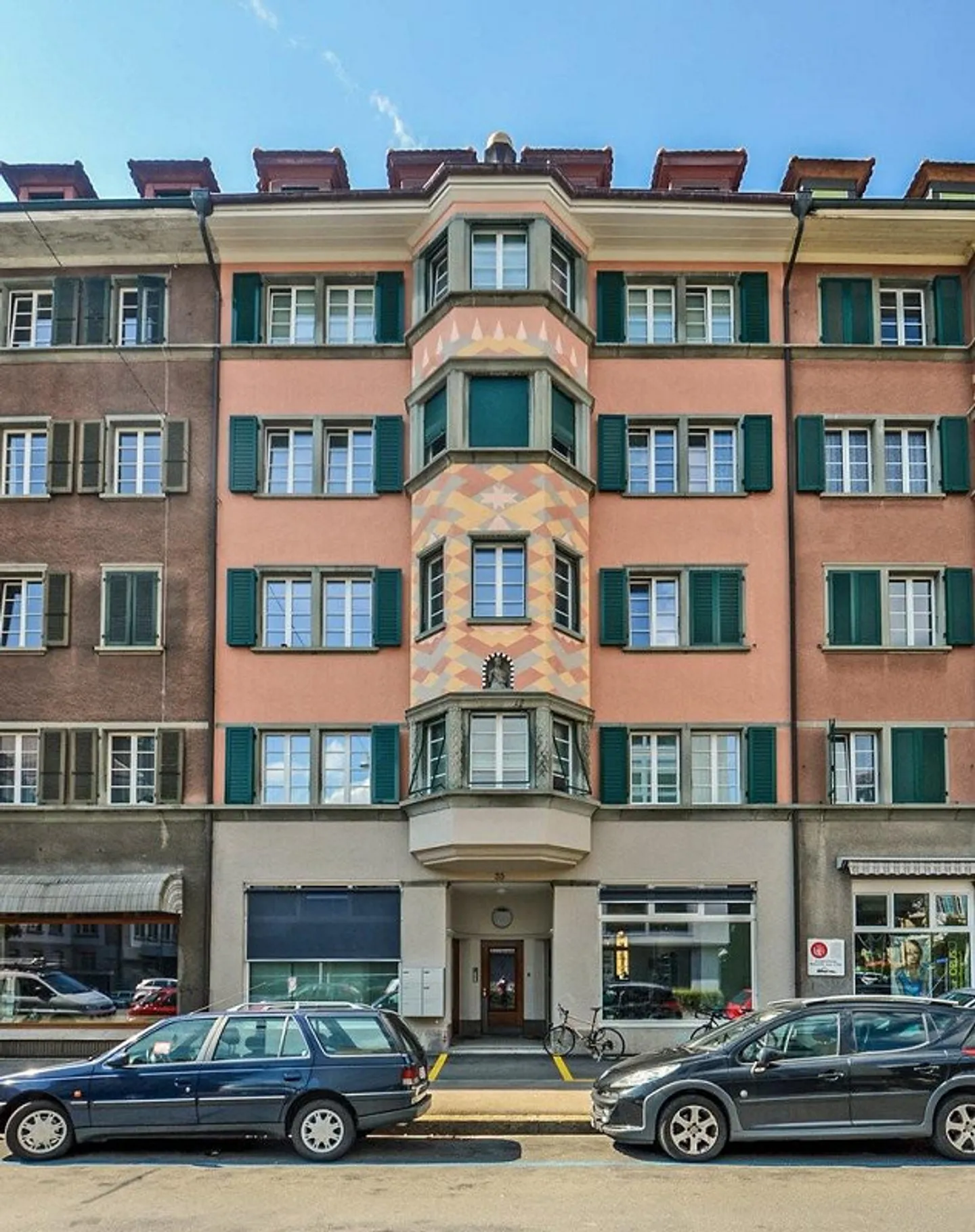 Perfectly set in the heart of Bern! - Photo 1 of 11
