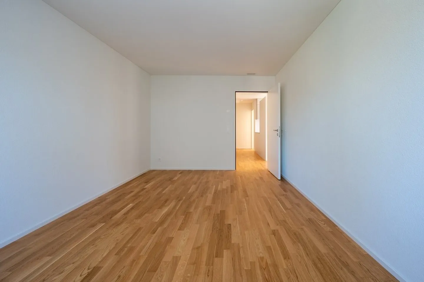 Vivere moderno in una posizione idilliaca - Foto 3 di 7