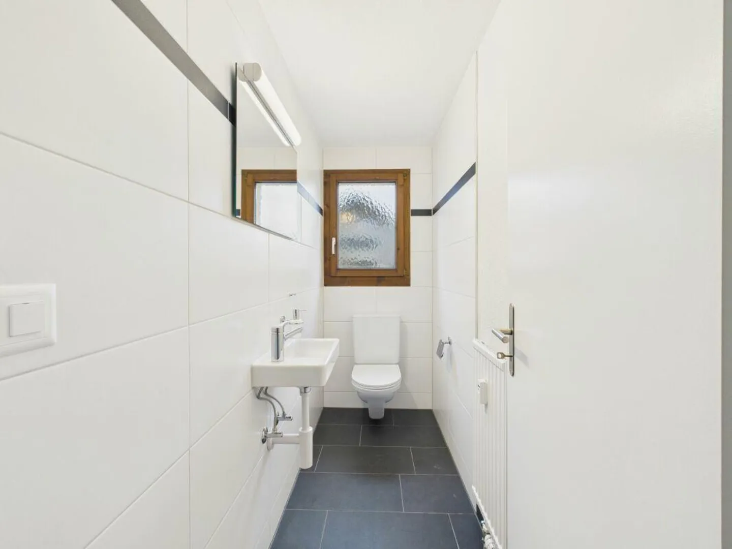 neu sanierte 4.5 Zimmer-Wohnung mit Balkon - Foto 3 von 10