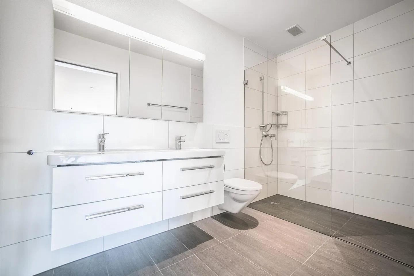 Quartiere tranquillo con carattere residenziale - Foto 6 di 7