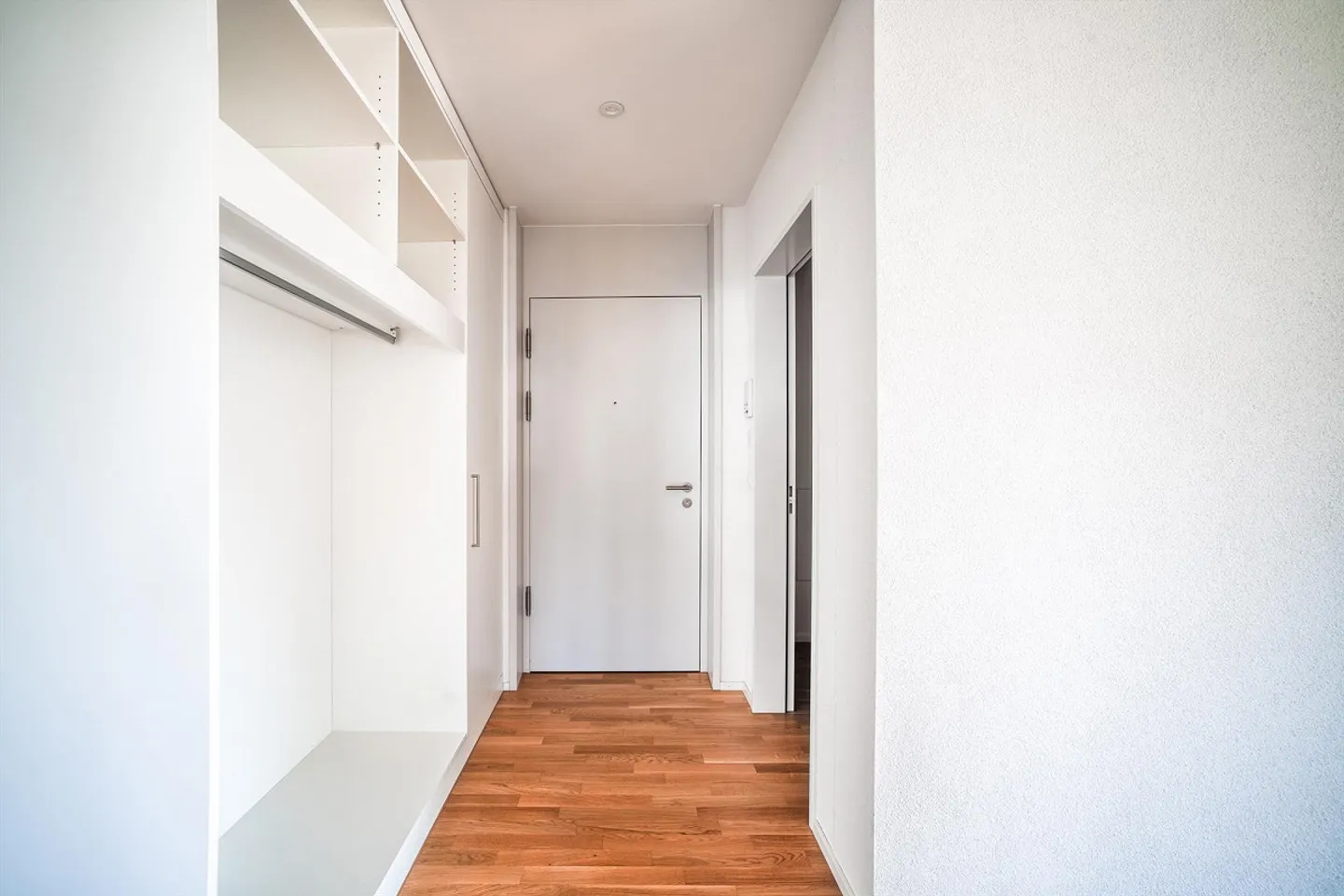 Quartiere tranquillo con carattere residenziale - Foto 5 di 7