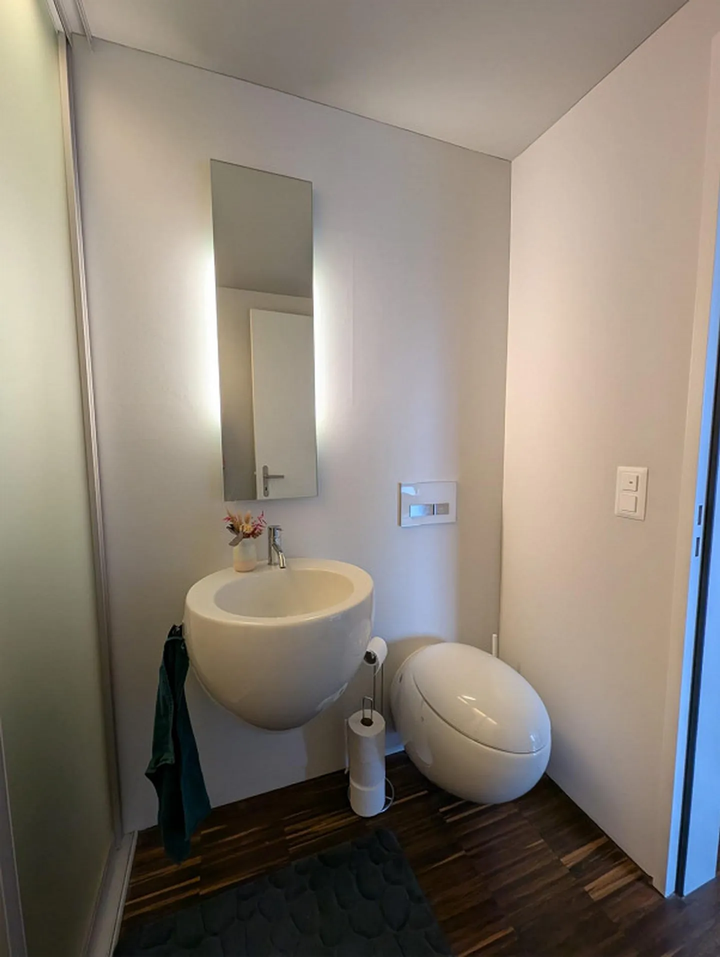 Appartement moderne 2.5 pièces avec balcon et garage - Photo 6 sur 10