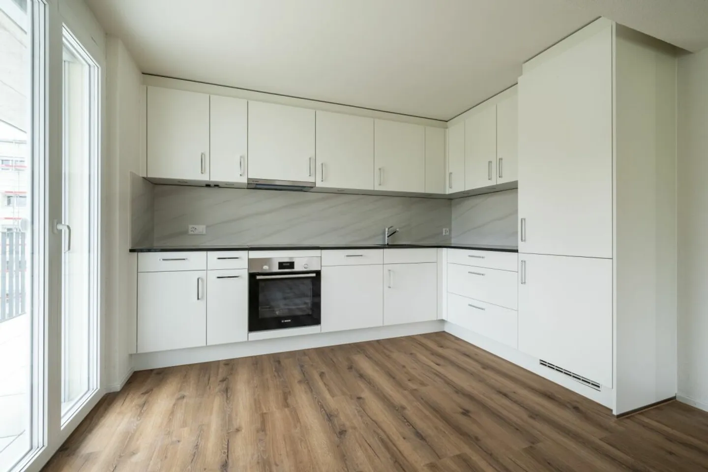 Modern 3.5-Room Apartment - Photo 6 of 12