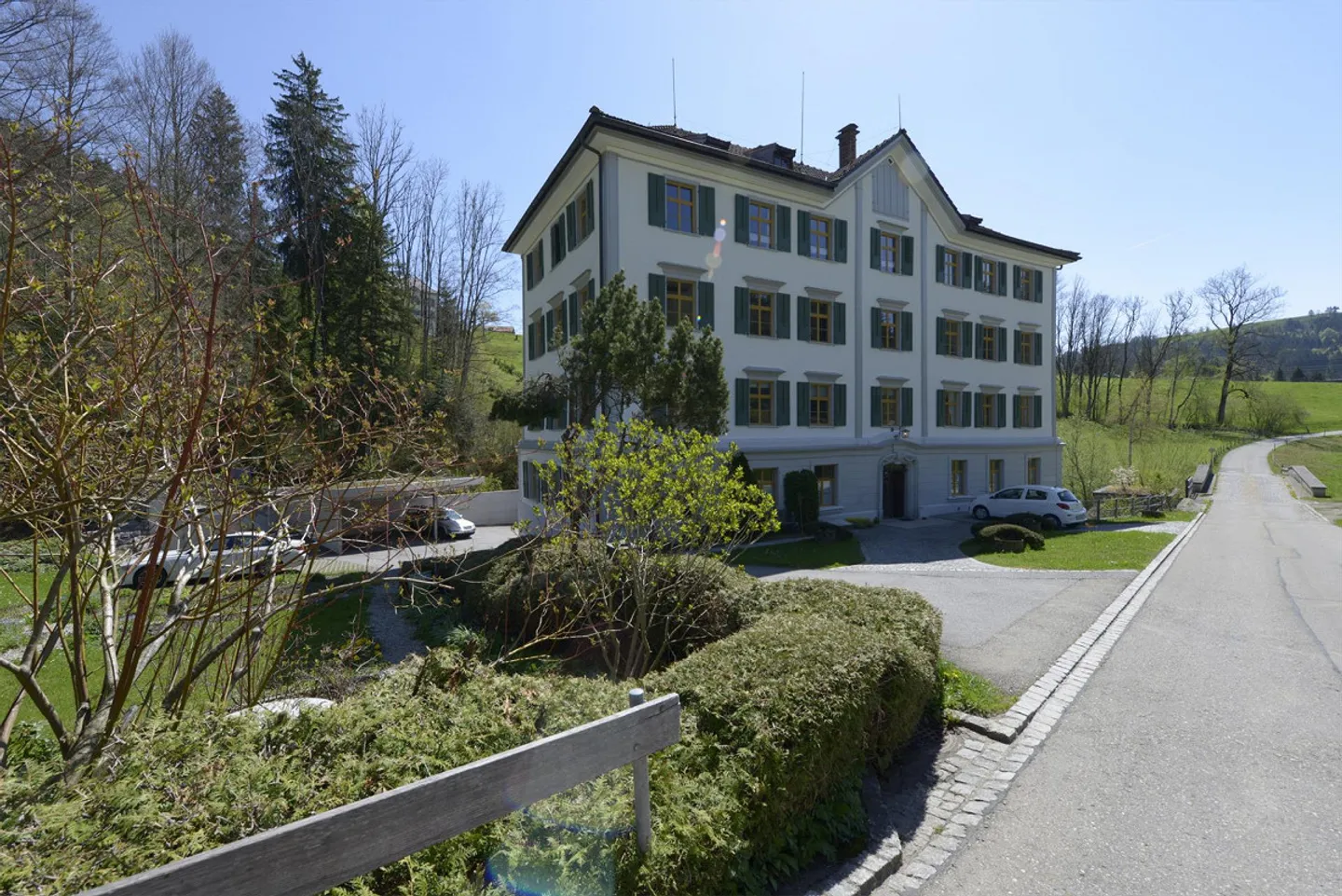 Teufen - a true living pleasure! - Photo 13 of 21