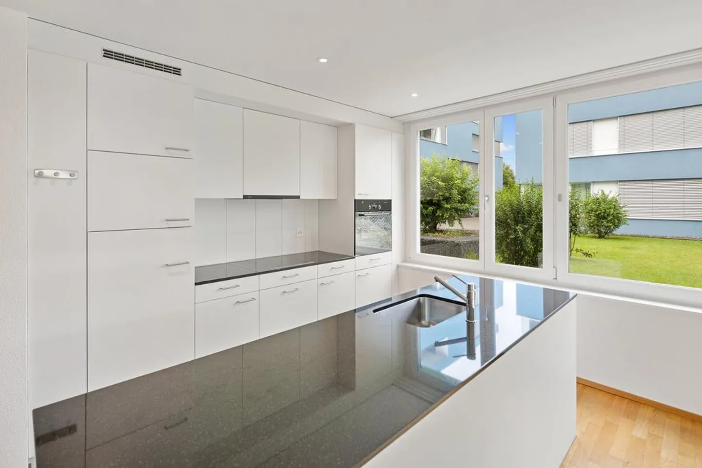 Gemütliche Gartenwohnung in zentraler Lage - Foto 3 von 8