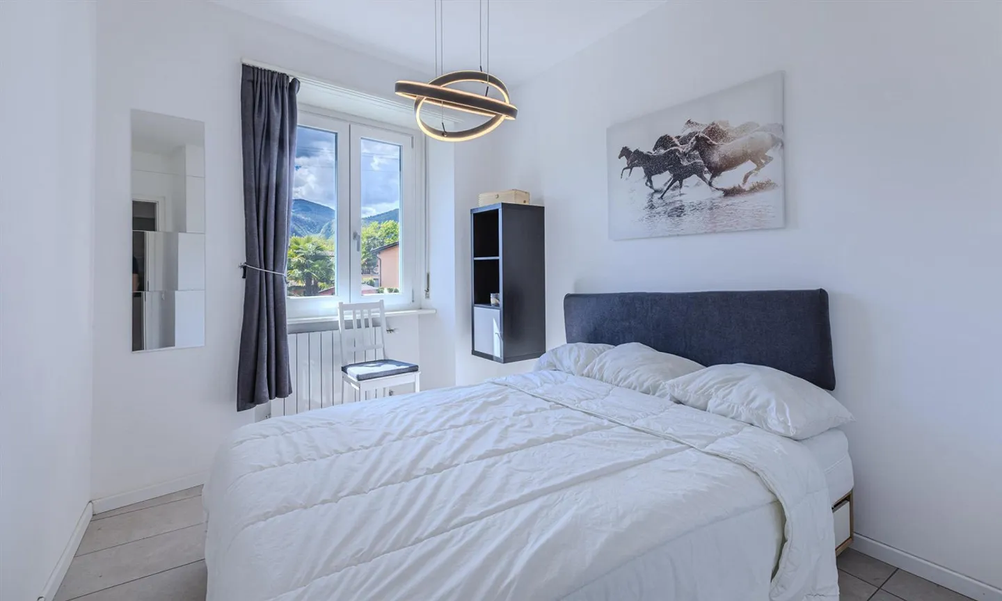 OTTIMO AFFARE - GRANDE APPARTAMENTO 3.5 STANZE CON BALCONE A LUGANO FIGINO - Foto 6 di 9