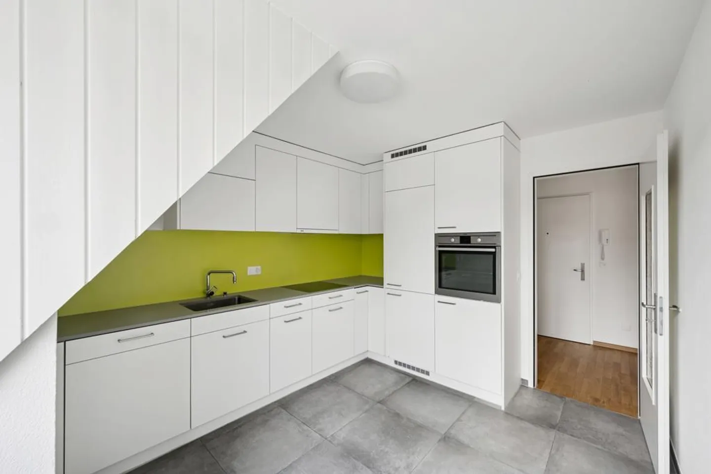 Cozy 3.5 Room Attic Apartment in the Center of Aesch - Photo 6 of 11