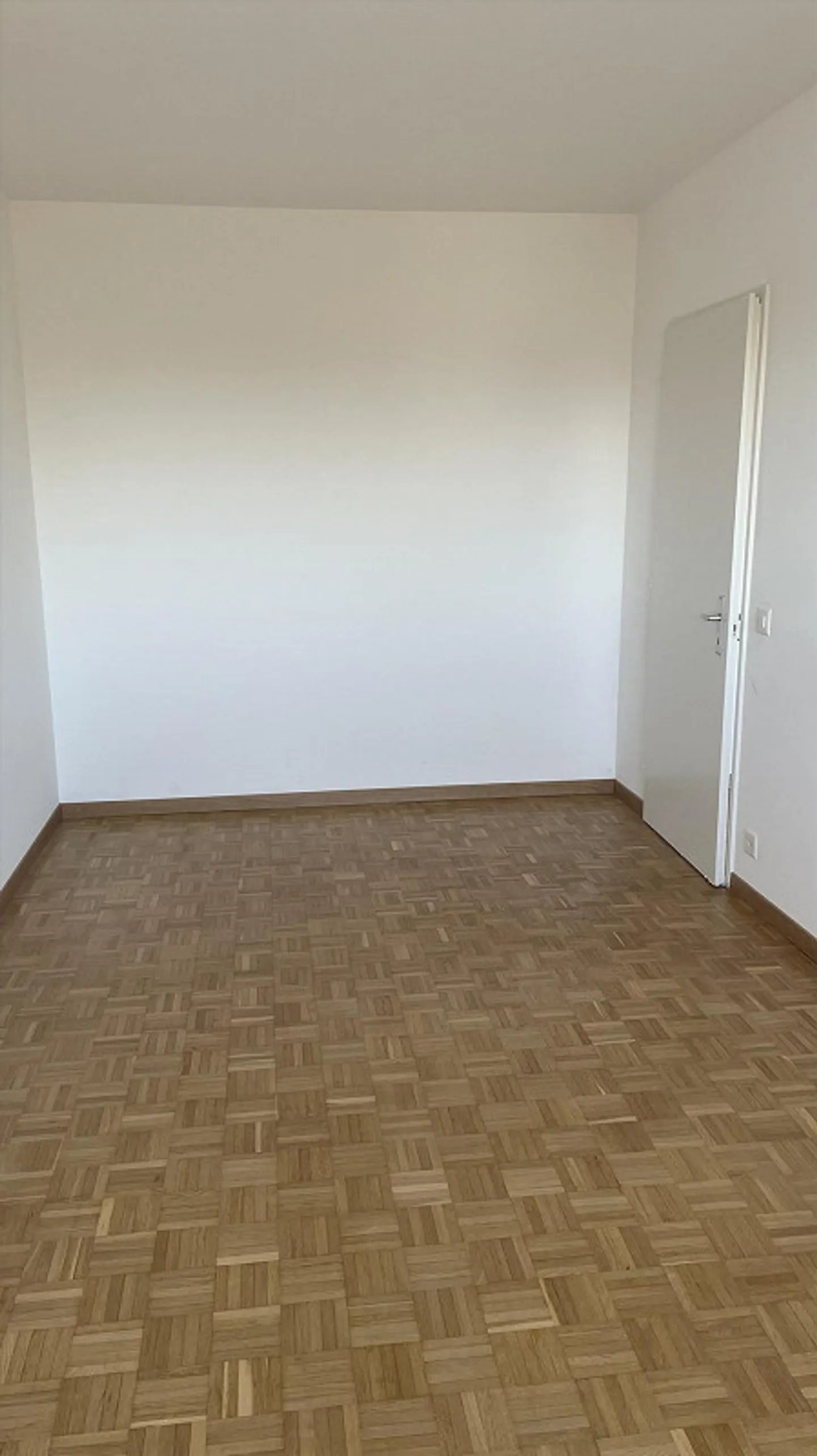 Freier Blick auf diese 3-Zimmer-Wohnung, nahe den internationalen Organisationen - Foto 5 von 8
