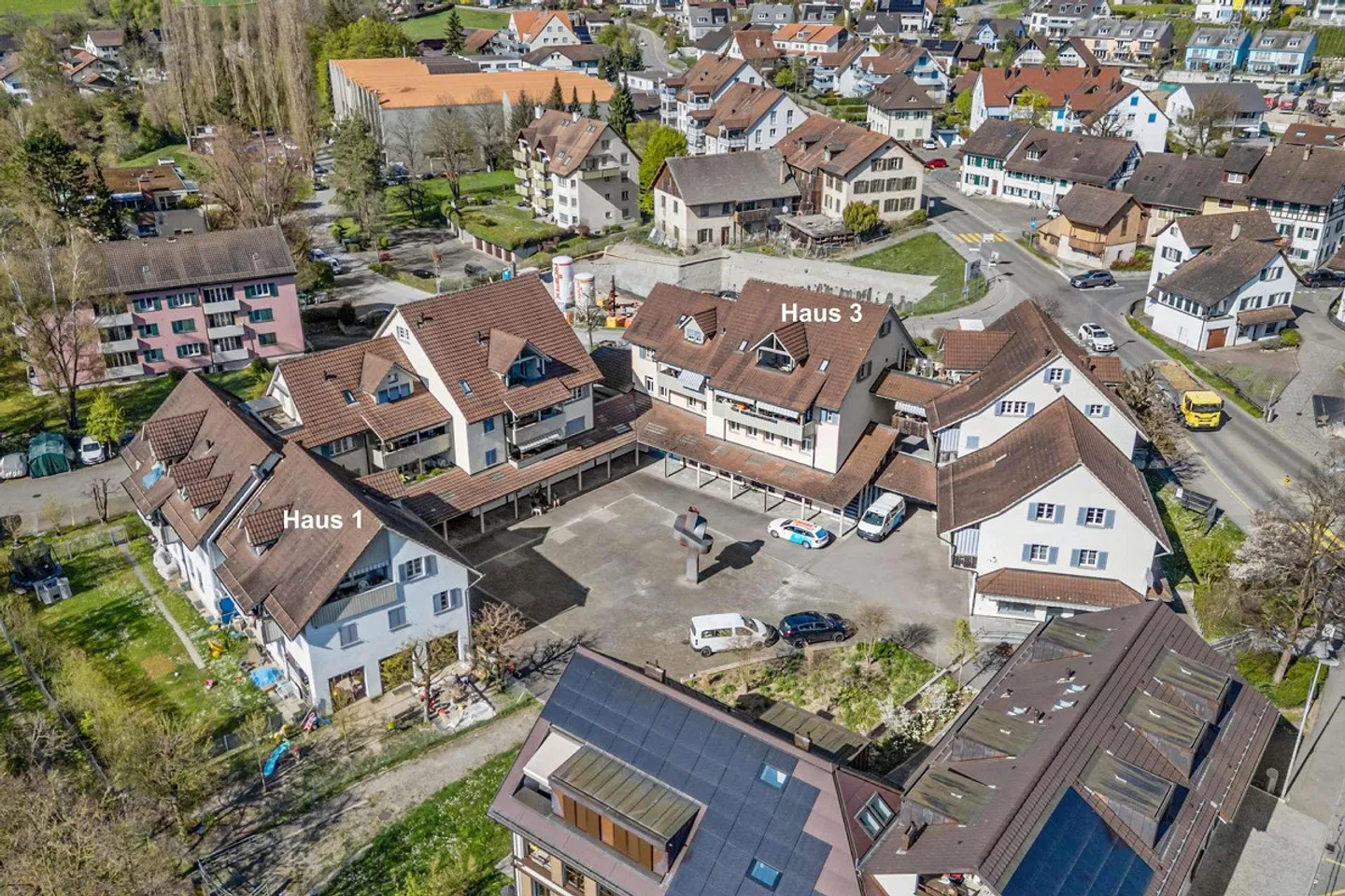 Edifici residenziali e commerciali con conversione approvata per più spazio abitativo - Foto 14 di 17