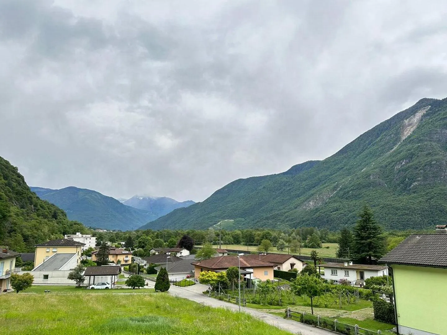 CRESCIANO | 3.5 LOCALI LUMINOSO - Foto 7 di 8