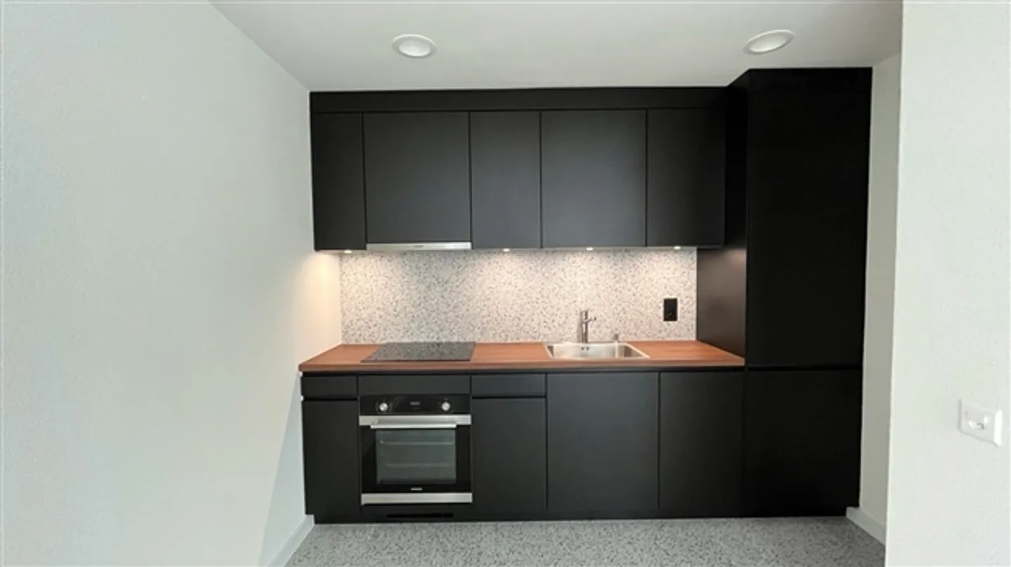 3.5 Room apartment - Photo 5 of 7