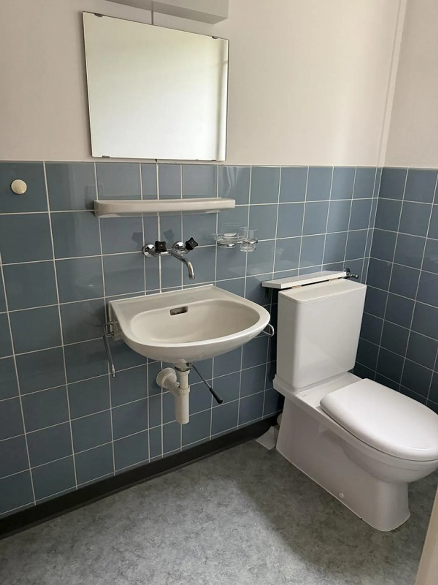 Great detached single-family home in the low-tax Neftenbach - Photo 6 of 12