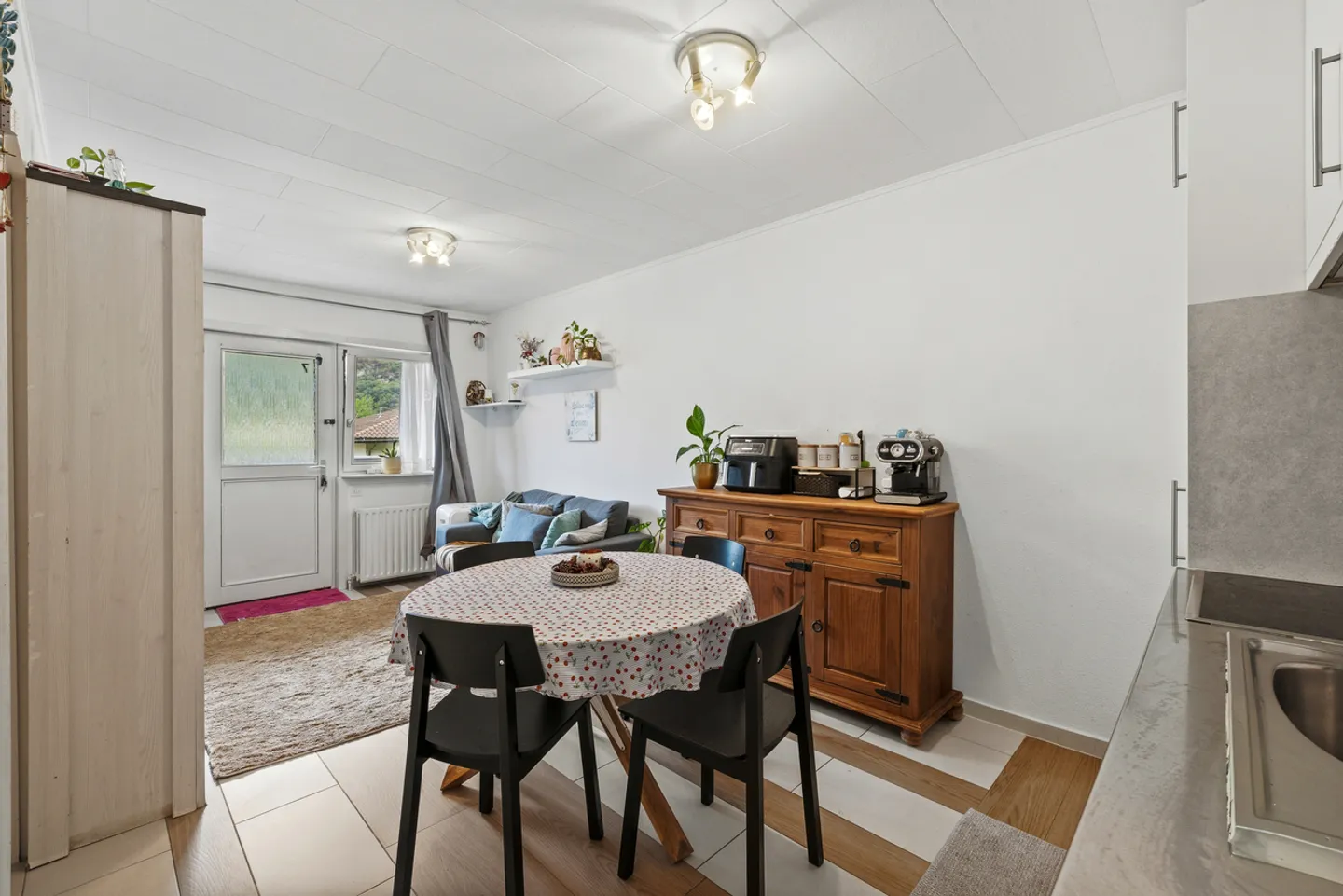 Appartement Charmant avec Jardin - Photo 9 sur 20