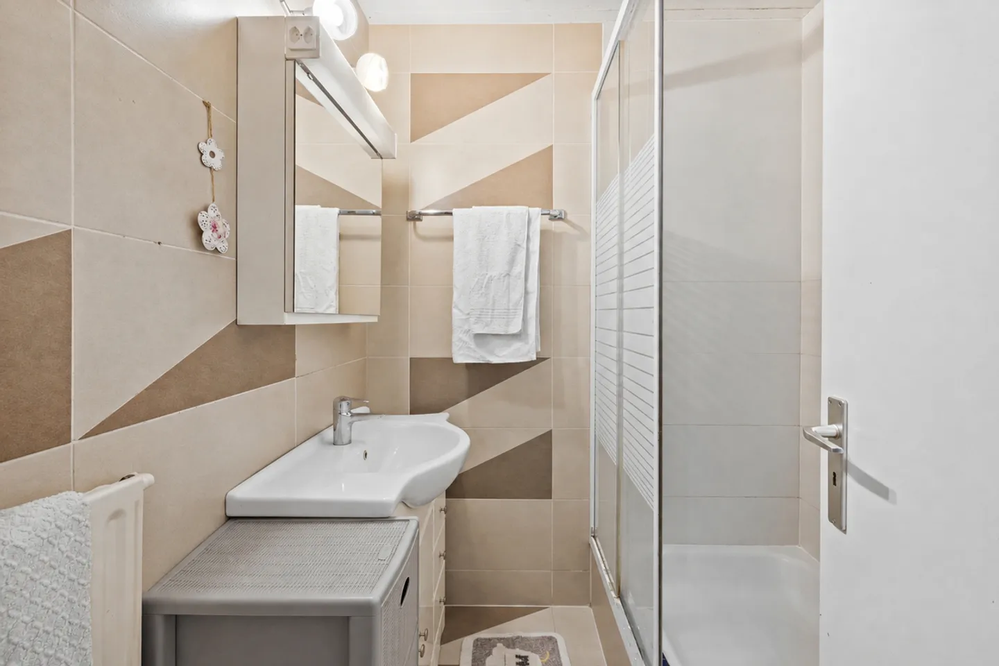Appartement Charmant avec Jardin - Photo 15 sur 20