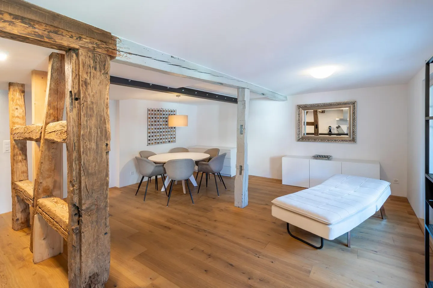 moderner Innenausbau in schmucken Altstadthaus - Foto 11 von 27