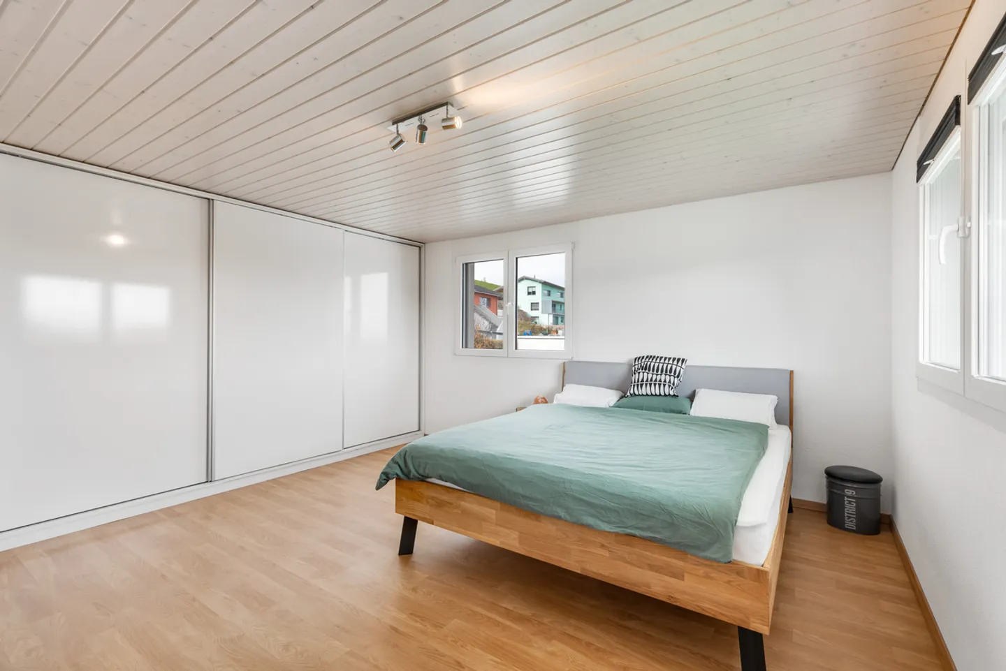 Villa contemporaine 6.5 pièces avec appartement indépendant loué - Foto 12 von 32