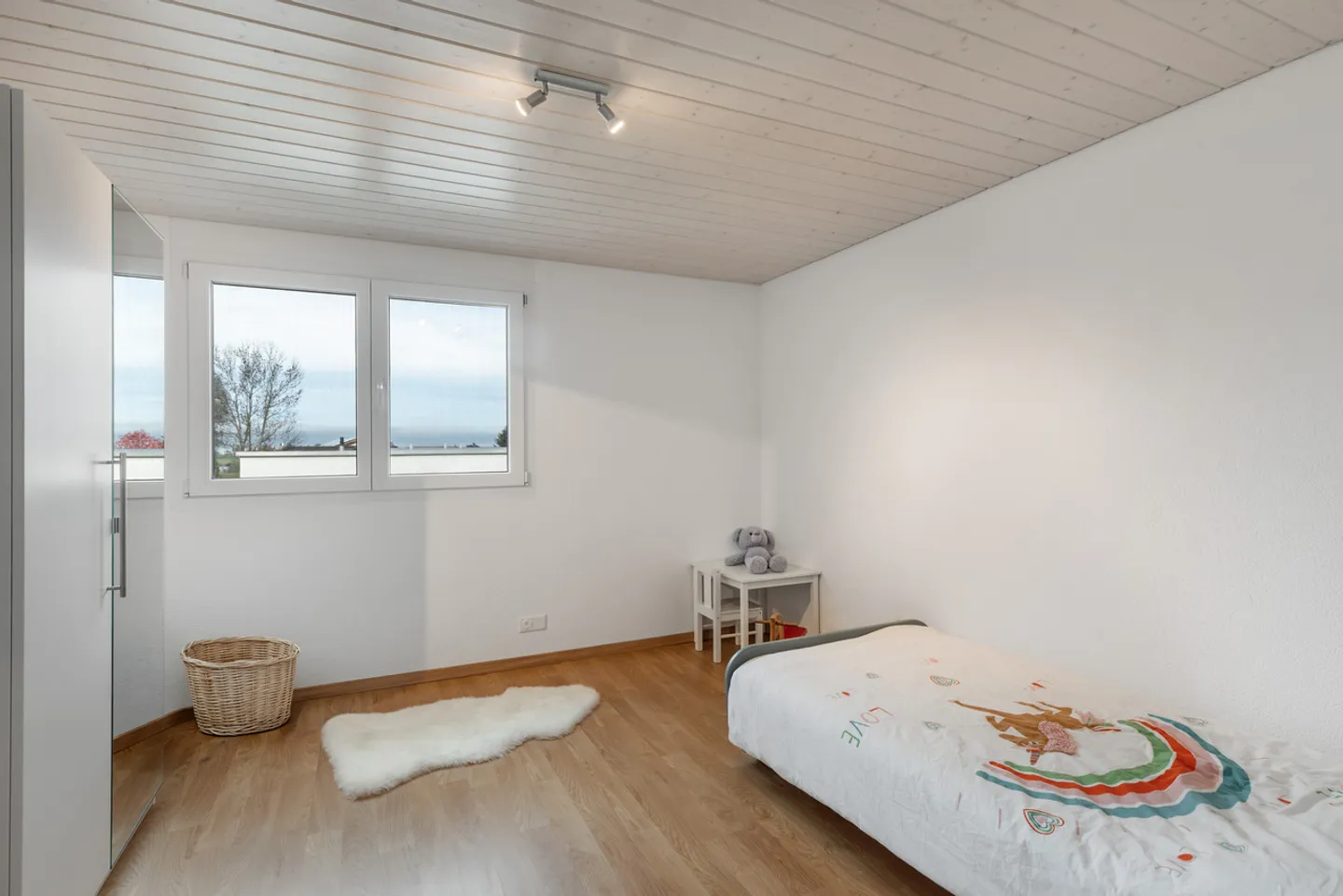 Villa contemporaine 6.5 pièces avec appartement indépendant loué - Foto 16 von 32