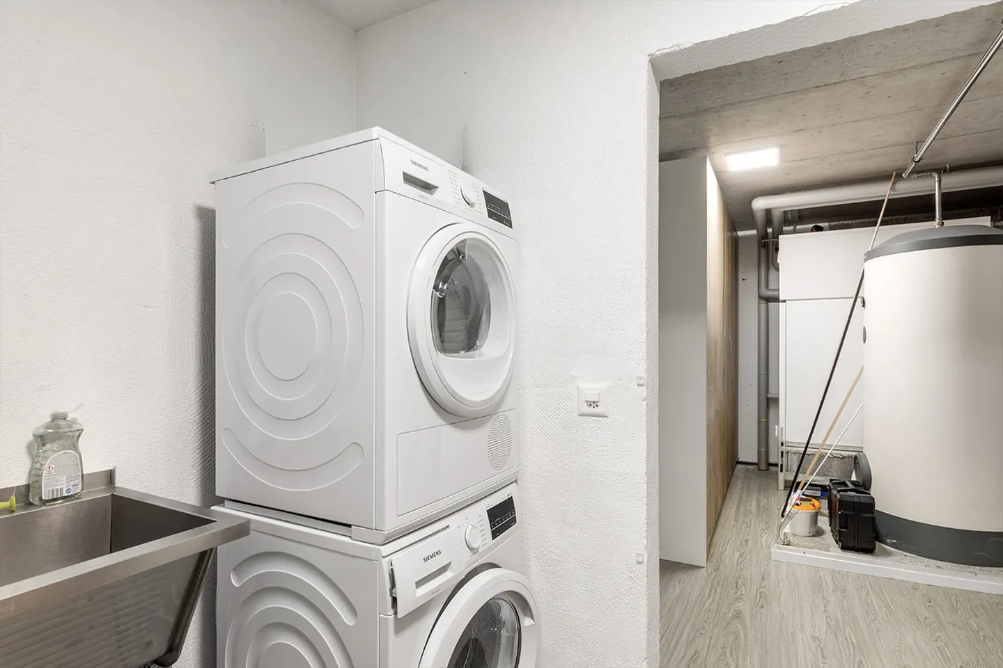 Villa contemporaine 6.5 pièces avec appartement indépendant loué - Foto 19 von 32