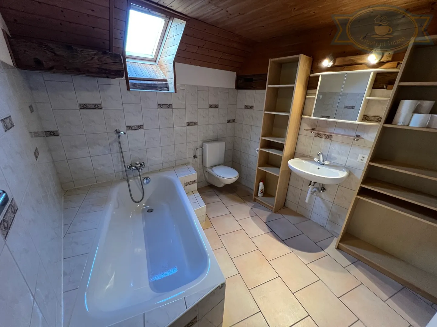 Spacious Family Home in Courtemaîche - Photo 10 of 13