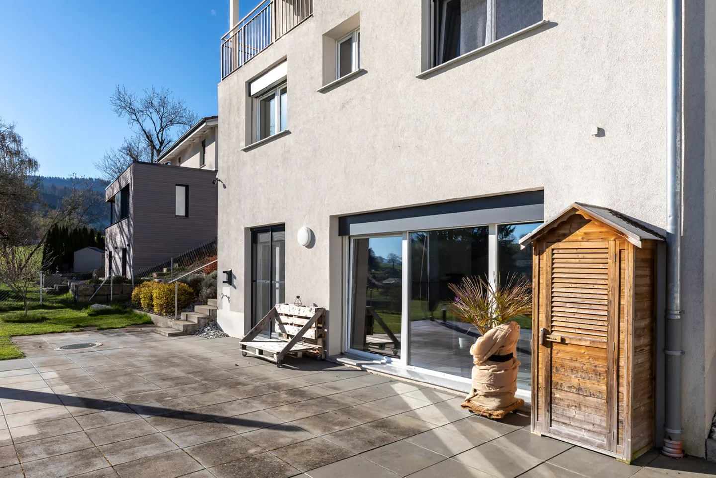 Villa contemporaine 6.5 pièces avec appartement indépendant loué - Foto 24 von 32