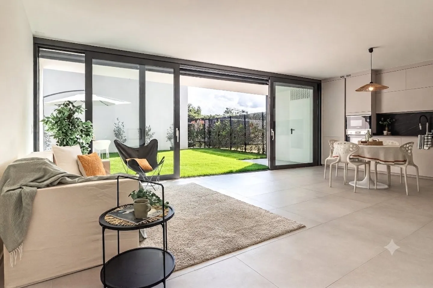 Villa moderne avec jardin privé - Photo 3 sur 37