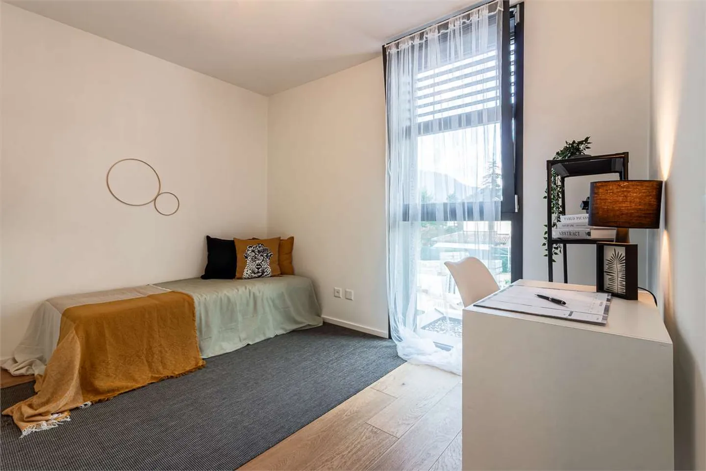 Villa moderne avec jardin privé - Photo 14 sur 37
