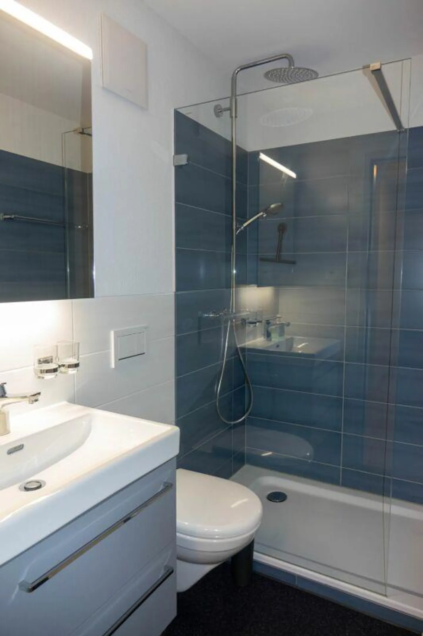 Living directly next to the old town in St. Gallen - Photo 3 of 10