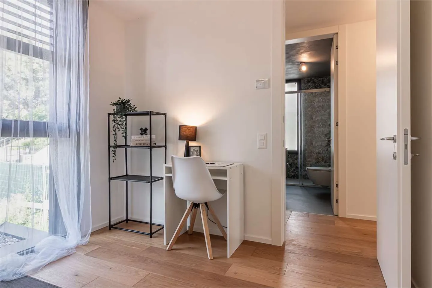 Villa moderne avec jardin privé - Photo 16 sur 37