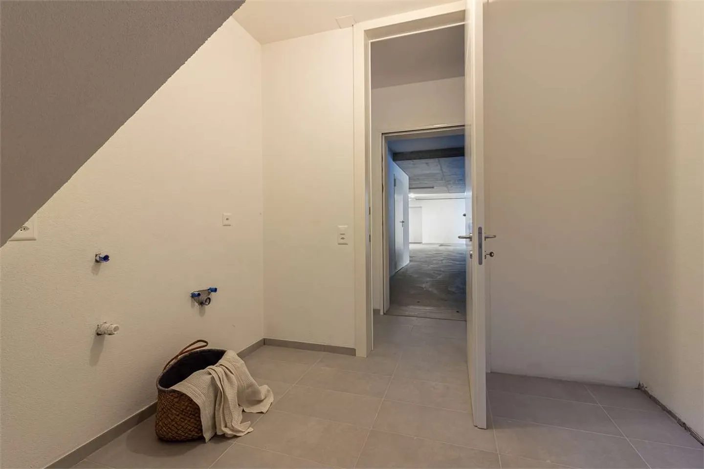 Villa moderne avec jardin privé - Photo 26 sur 37