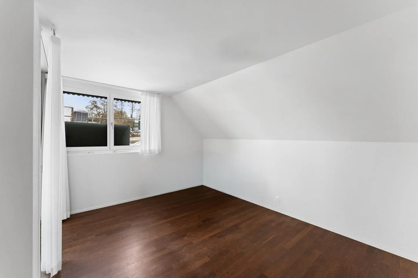 Beautiful 4.5 Room Apartment 2nd Floor in Rural Surroundings - Photo 21 of 26