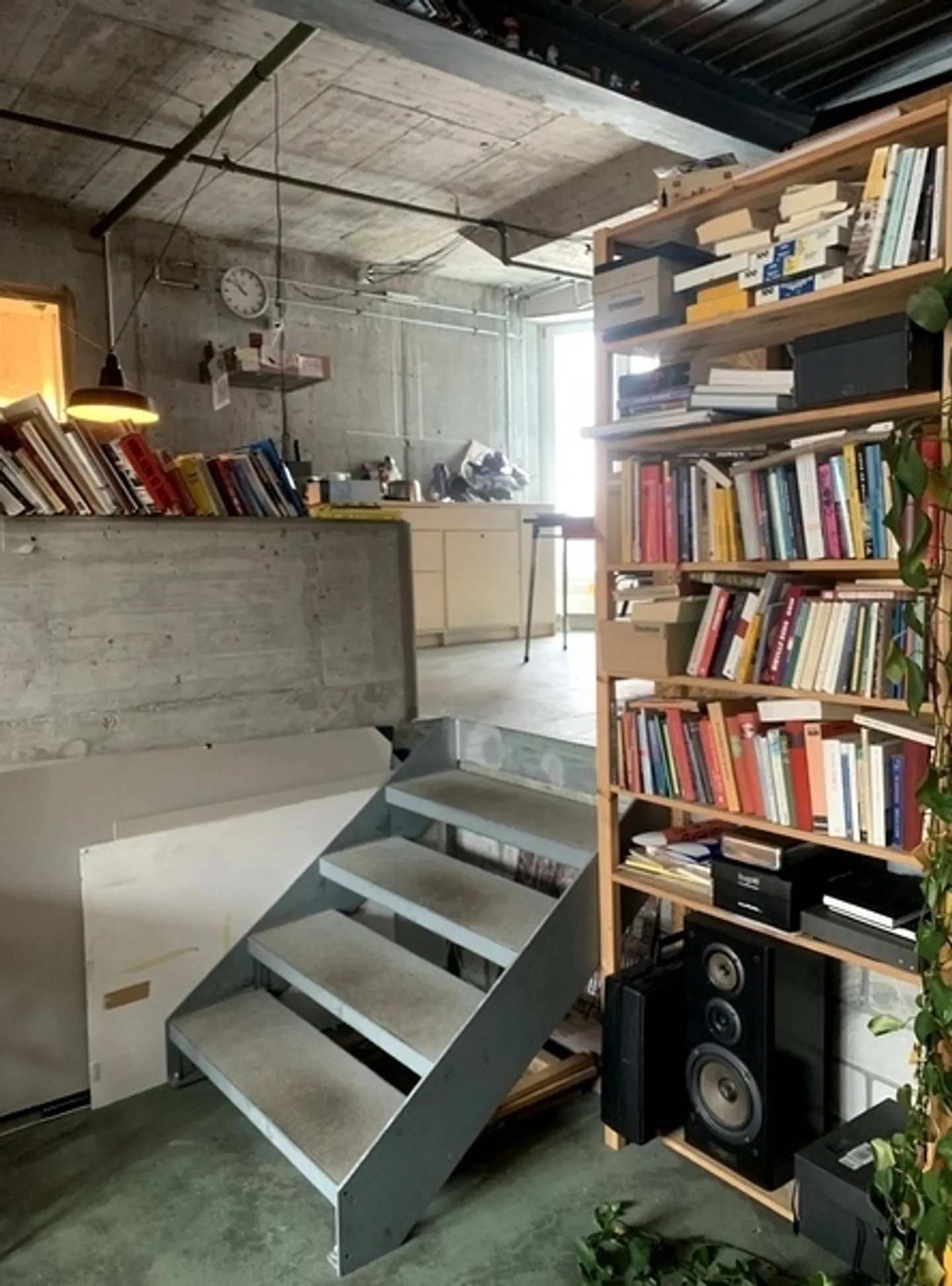3 ZIMMER-LOFT IN BERN - AUSSERHOLLIGEN, MÖBLIERT, TEMPORÄR - Foto 4 von 10