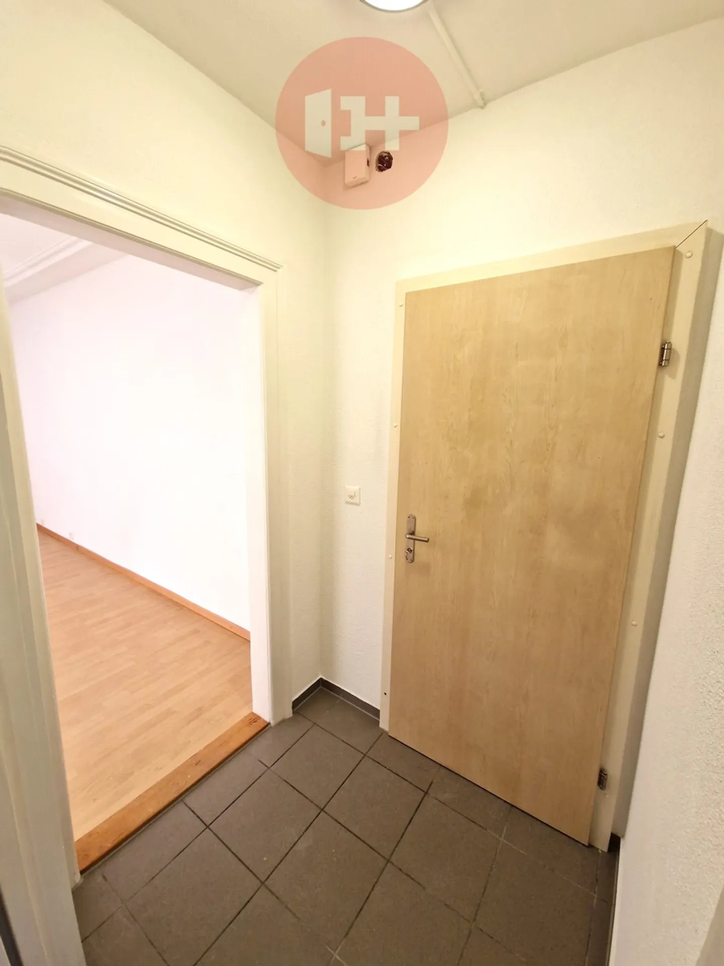 Appartamento in affitto - Foto 8 di 9