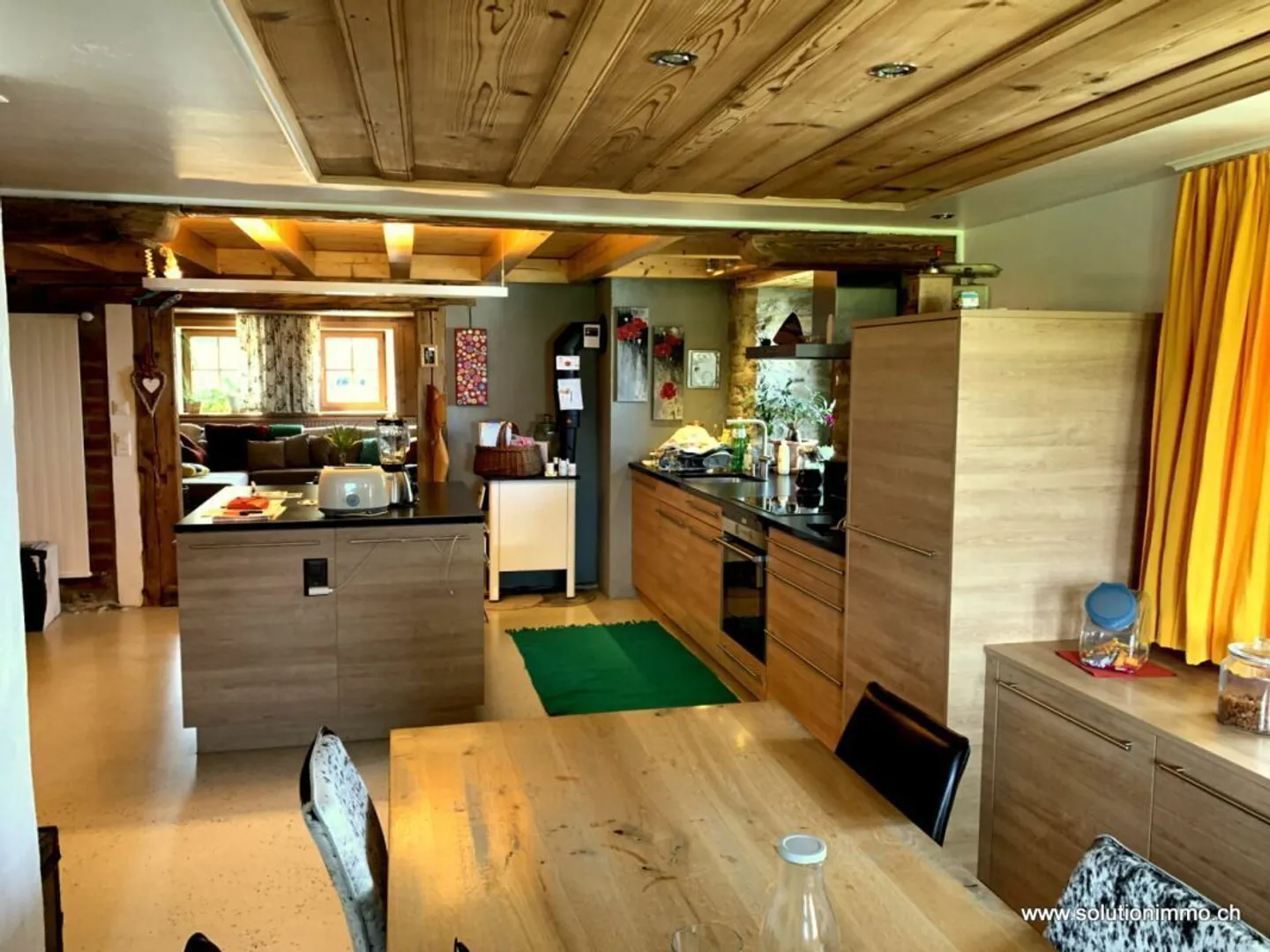 Beautiful renovated farmhouse with 2 apartments - Photo 6 of 12